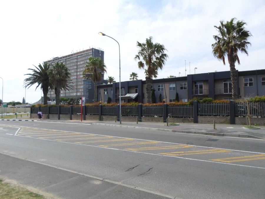 To Let commercial Property for Rent in Marconi Beam Industria Western Cape